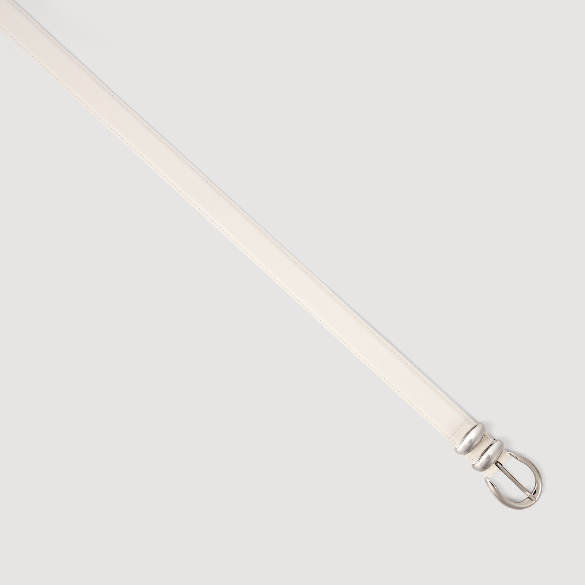 Läderbälte med metallbukett