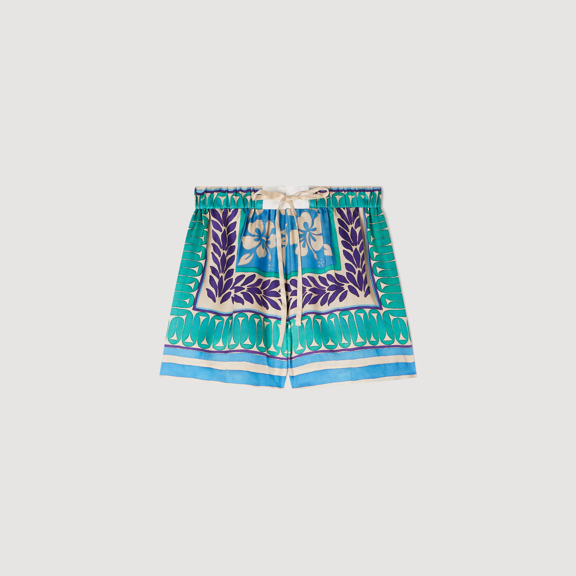 Blomstermönstrade shorts