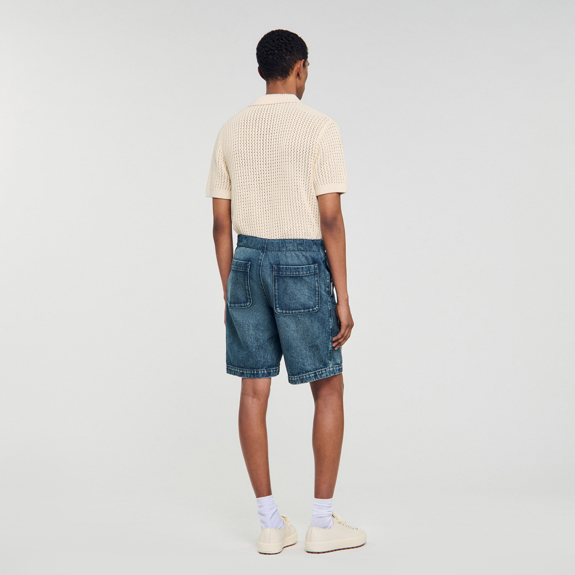 Gummade jeansshortar