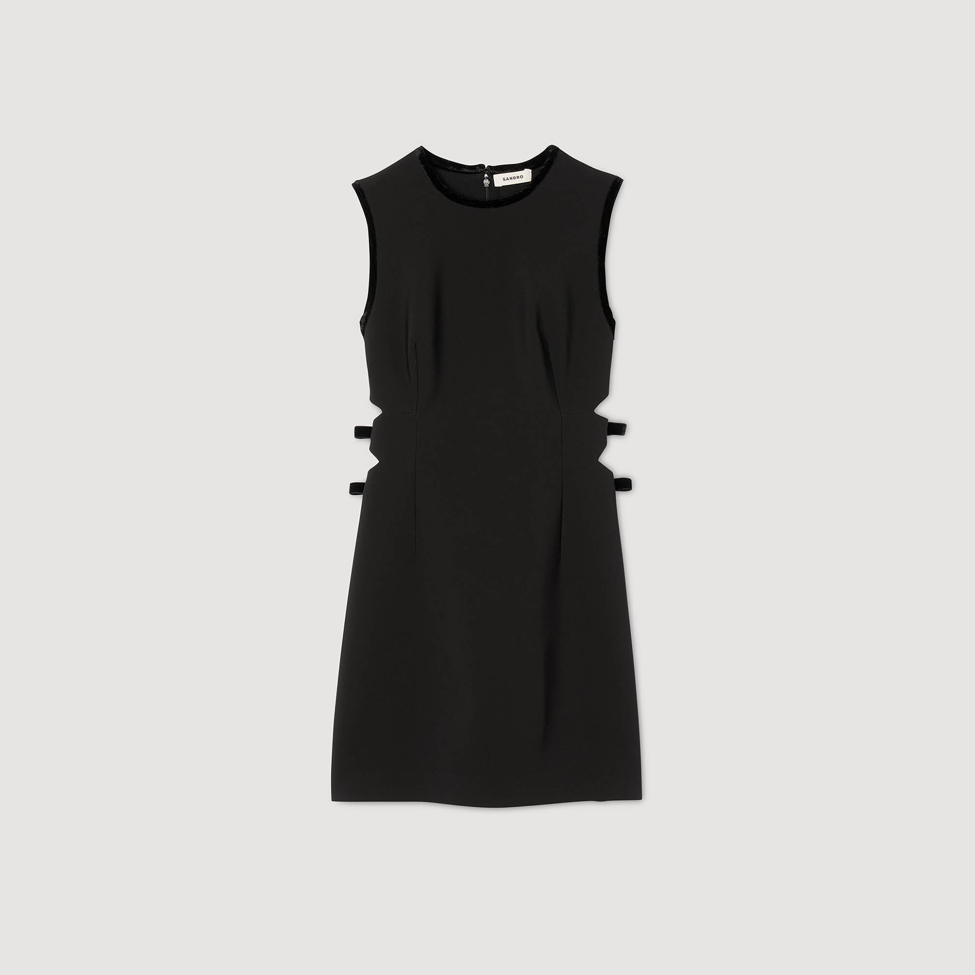 Minidress med öppningar