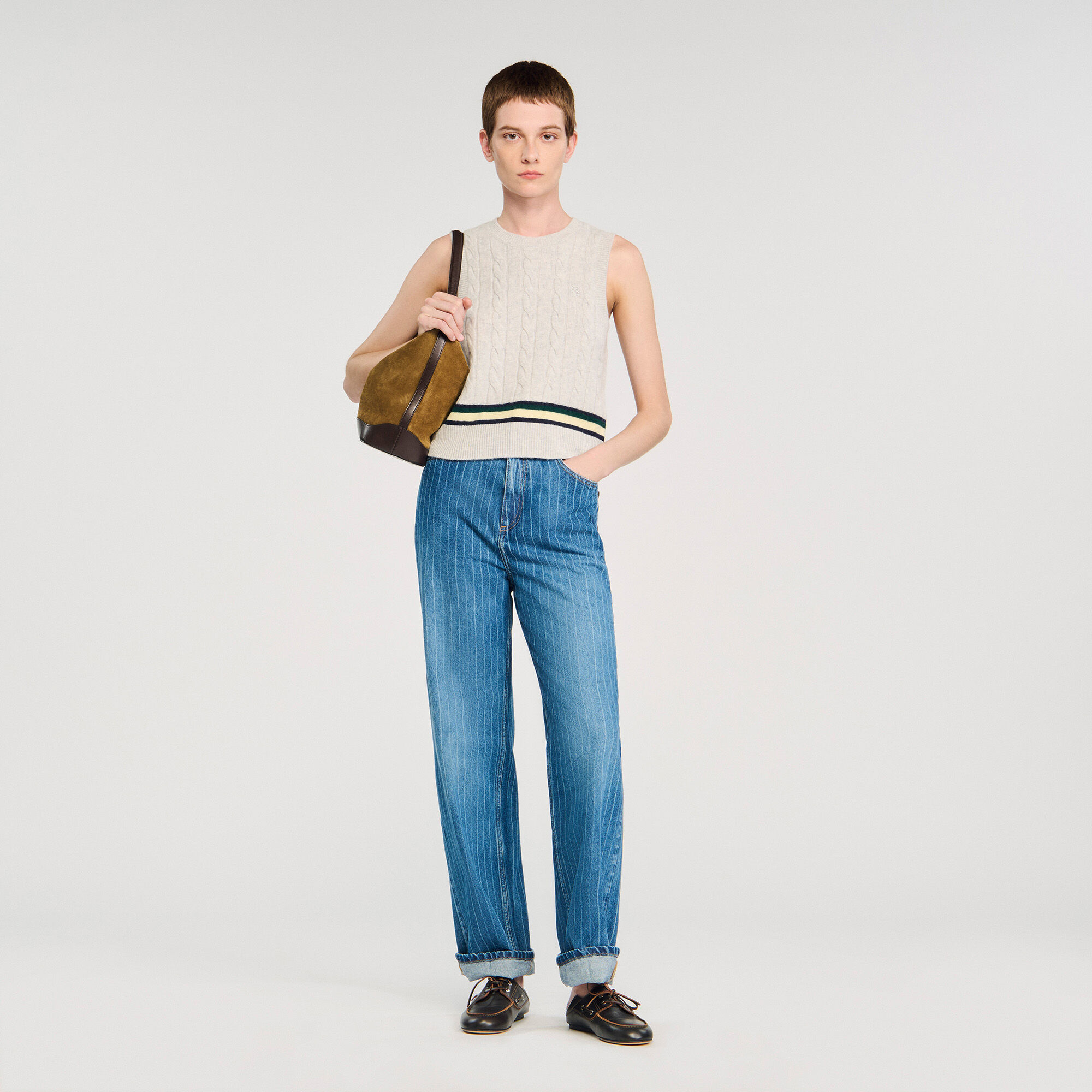 Breddbeniga pinstriped jeans